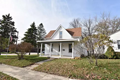 415 3rd Ave S E, Independence, IA 50644