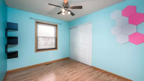 1517 Shultz St, Waterloo, IA 50707 photo 11