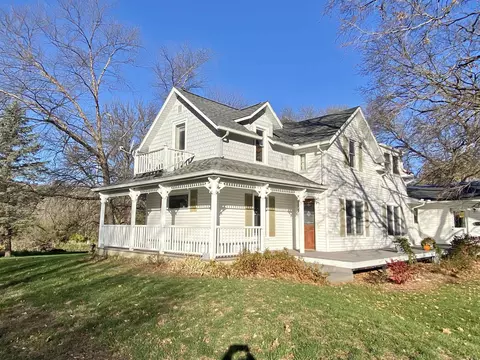 904 Fifth Ave, Decorah, IA 52101