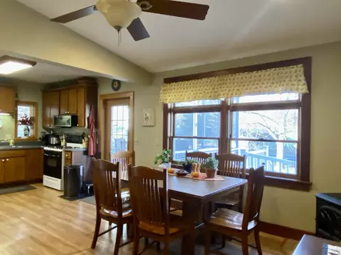 904 Fifth Ave, Decorah, IA 52101 photo 14