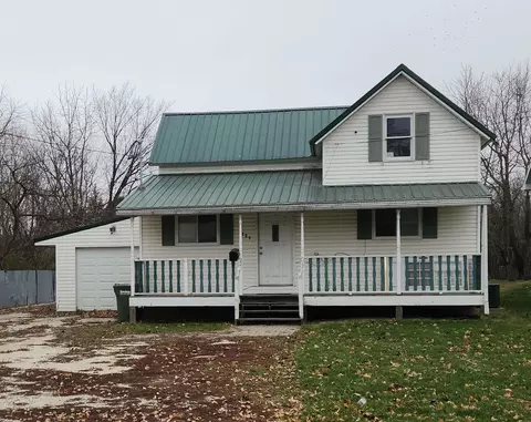 409 4th Ave SE, Cresco, IA 52136