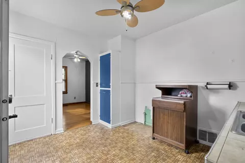 1812 Falls Ave, Waterloo, IA 50701 photo 11