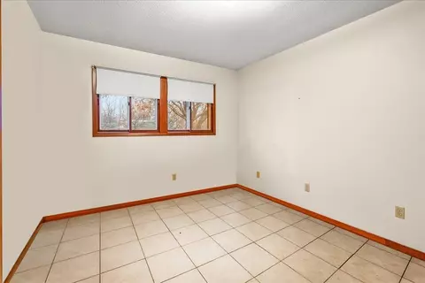 115 Short St, Hazleton, IA 50641 photo 17