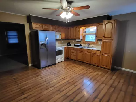 721 2nd St, Plainfield, IA 50666 photo 4