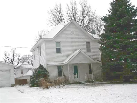 107 3rd Ave NW, Tripoli, IA 50676