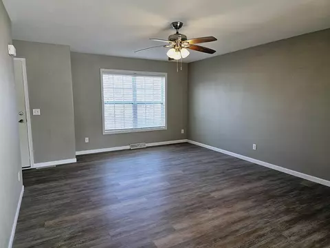 1522 Springbrook Dr, Cedar Falls, IA 50613 photo 4