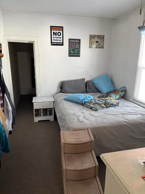 211 N Walnut St, Sumner, IA 50674 photo 6