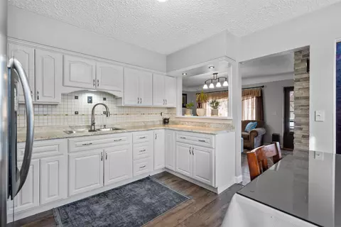 1850 Howard Ave, Waterloo, IA 50702 photo 7