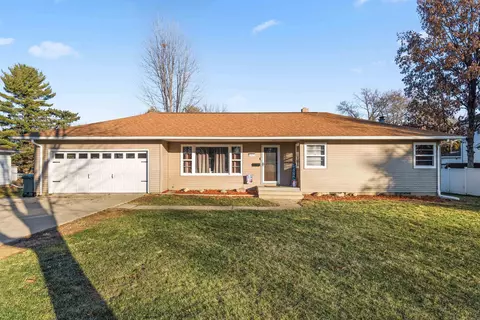 1012 W Ridgeway Ave, Waterloo, IA 50701