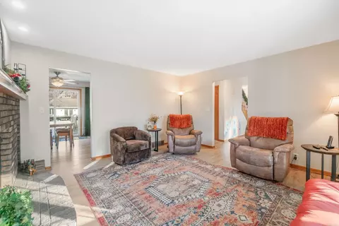 534 Excelsior Ln, Waterloo, IA 50701 photo 6