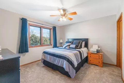 534 Excelsior Ln, Waterloo, IA 50701 photo 20