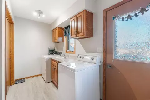 534 Excelsior Ln, Waterloo, IA 50701 photo 16