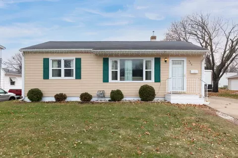 920 Bourland Ave, Waterloo, IA 50702