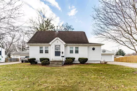 1844 Easton Ave, Waterloo, IA 50702