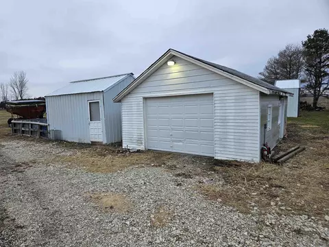 33785 Vail Ave, Cedar Falls, IA 50613 photo 12