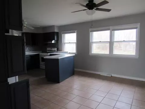 1205 Cerro Dr, Dubuque, IA 52001 photo 6