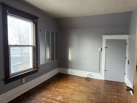 419 E 9th St, Waterloo, IA 50703 photo 12