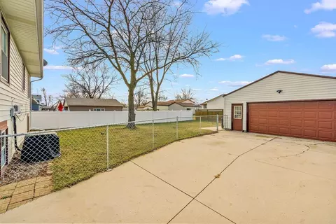 1146 Fleur Dr, Waterloo, IA 50701 photo 18