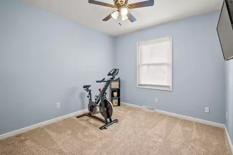 1146 Fleur Dr, Waterloo, IA 50701 photo 10