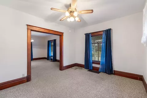 411 W 3rd St, Sumner, IA 50674 photo 9