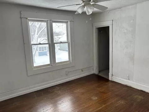 128 Summit Ave, Waterloo, IA 50701 photo 6