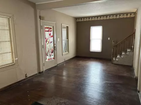 128 Summit Ave, Waterloo, IA 50701 photo 5