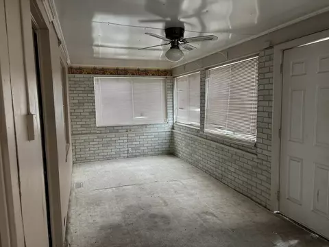 128 Summit Ave, Waterloo, IA 50701 photo 8