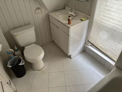 128 Summit Ave, Waterloo, IA 50701 photo 7