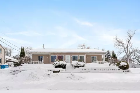 506 Randall St, Reinbeck, IA 50669