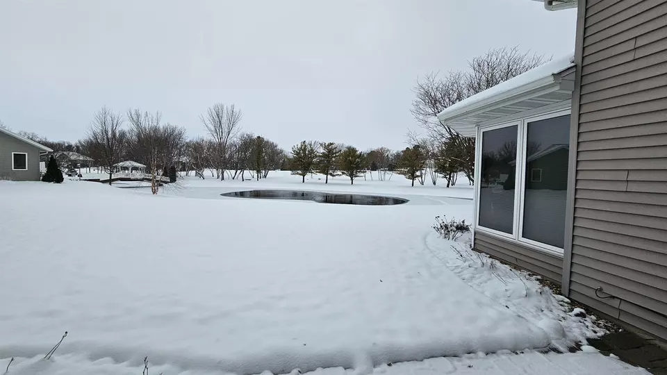  105 Lake View Ct, New Hampton, IA 50659 photo 11