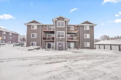 4706 Chadwick Rd #8, Cedar Falls, IA 50613 photo 17