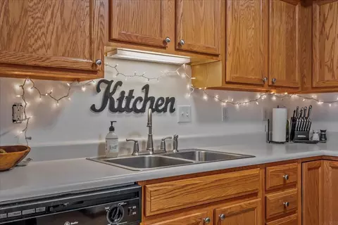 4706 Chadwick Rd #8, Cedar Falls, IA 50613 photo 7
