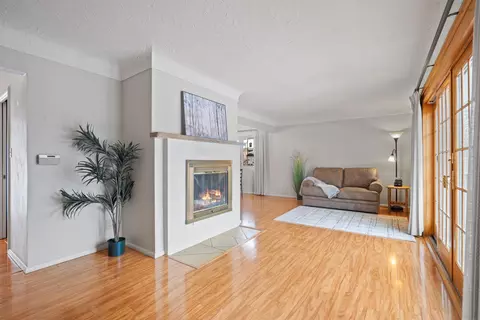 469 Progress Ave, Waterloo, IA 50701 photo 6