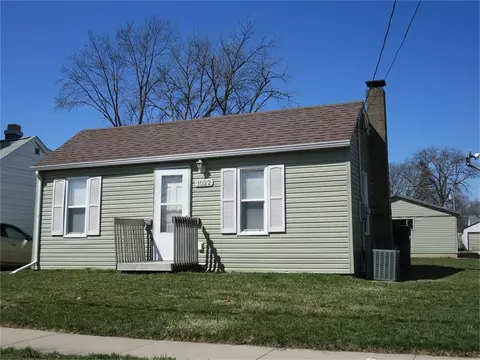 1022 Ansborough Ave, Waterloo, IA 50701