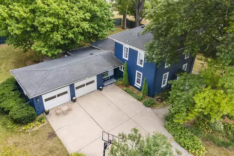 1112 Catherine St, Cedar Falls, IA 50613