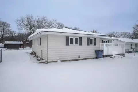 231 Lambeth Rd, Waterloo, IA 50701 photo 23