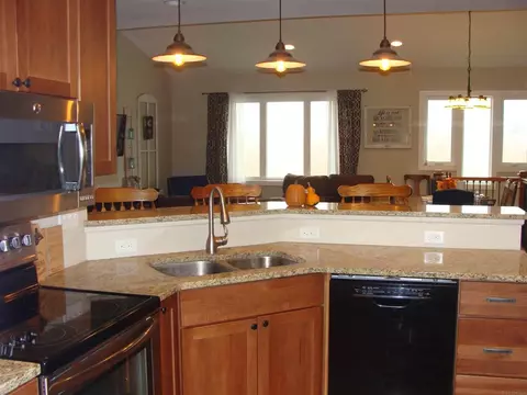 2837 Locust Rd, Decorah, IA 52101 photo 6