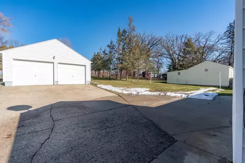1202 Upton Ave, Waterloo, IA 50701 photo 26
