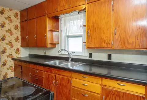 122 E Prospect St, Shell Rock, IA 50670 photo 13