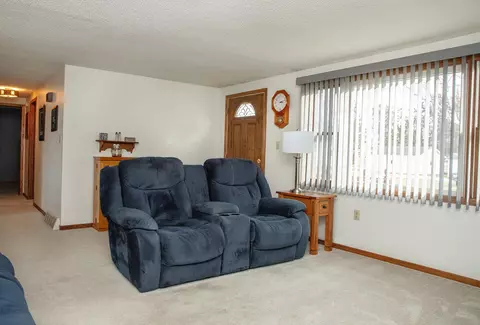 Living - 722 2nd St, Plainfield, IA 50666 photo 2 of 3