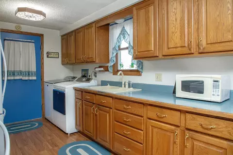 Kitchen - 722 2nd St, Plainfield, IA 50666 photo 3 of 3