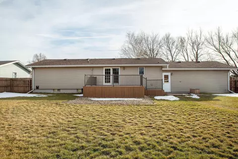 Exterior - 722 2nd St, Plainfield, IA 50666 photo 3 of 10