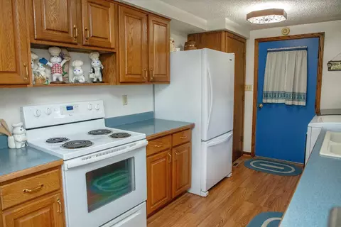 Kitchen - 722 2nd St, Plainfield, IA 50666 photo 2 of 3
