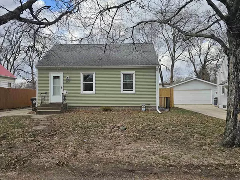 347 California St, Waterloo, IA 50703