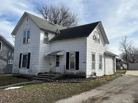 615 Madison St, Nashua, IA 50658