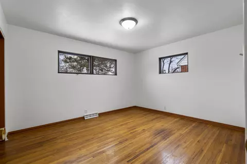 1725 E Mitchell Ave, Waterloo, IA 50702 photo 12