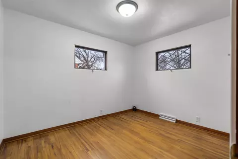 1725 E Mitchell Ave, Waterloo, IA 50702 photo 11
