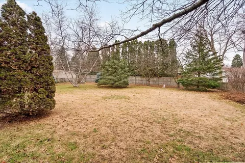 240 Ivanhoe, Waterloo, IA 50701 photo 22