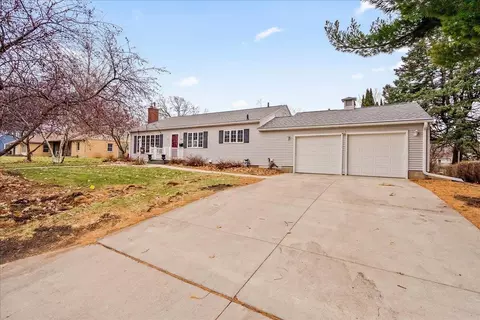 240 Ivanhoe, Waterloo, IA 50701 photo 25