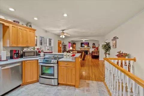 240 Ivanhoe, Waterloo, IA 50701 photo 6